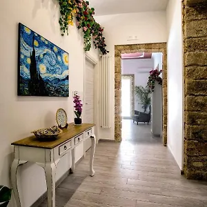 Frühstückspension Garden House: And For Holidays, Palermo